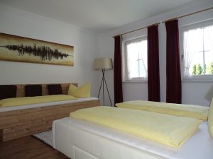 Schlafzimmer 2 von 2 Apartment Edelweiss